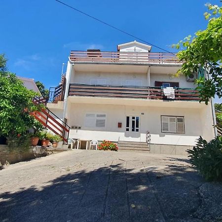 Apartment Majda Раб Екстер'єр фото